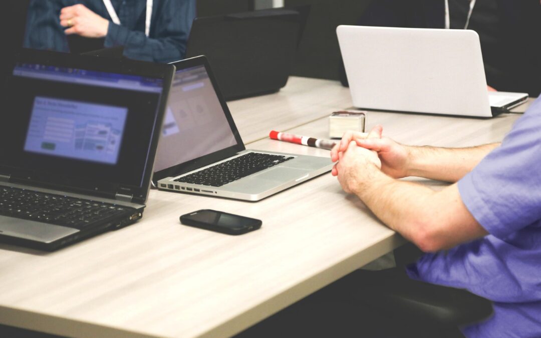 Lorem ipsum dolor sit amet. Ut neque odit sit sapiente adipisci in